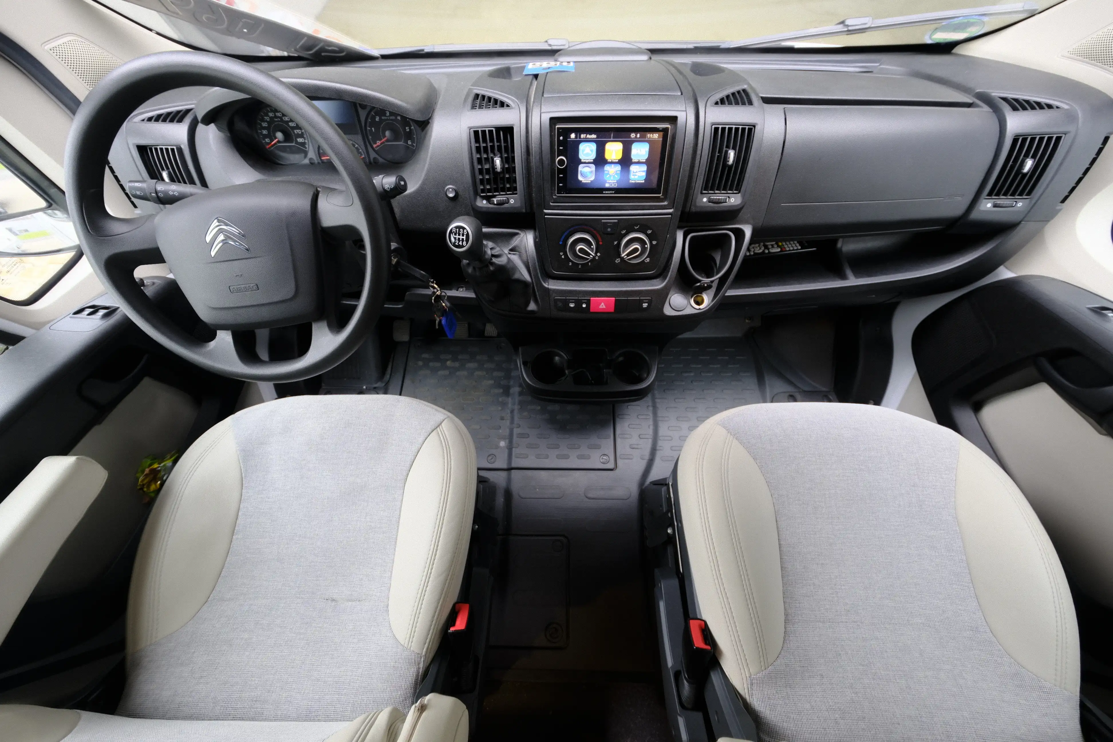 CARADO V 337